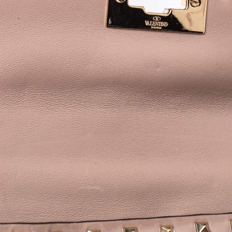 Pre Owned Valentino Nude Beige Patent Leather Rockstud Spike Top Handle Bag