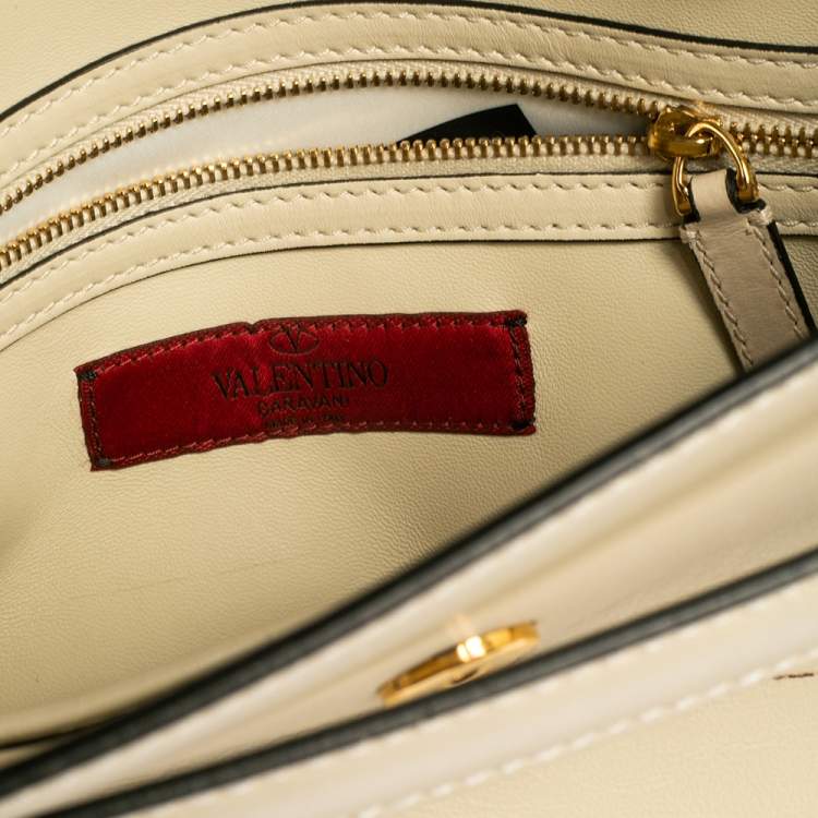 Pre Owned Valentino Off White Leather My Rockstud Top Handle Bag