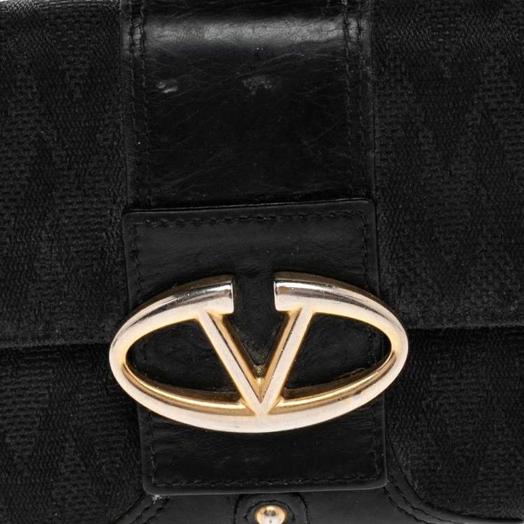 Pre Owned Valentino Black Canvas And Leather Continental Wallet