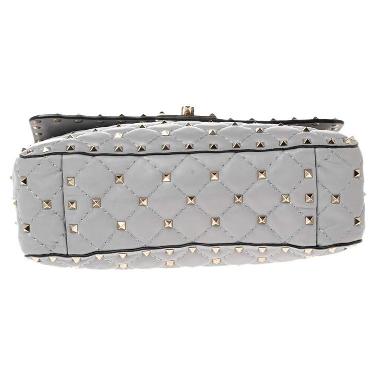 مملوكة مسبقًا Valentino Grey Leather Medium Rockstud Spike Top Handle Bag