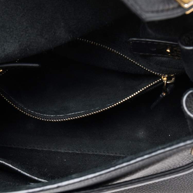 Pre Owned Valentino Black Leather My Rockstud Top Handle Bag