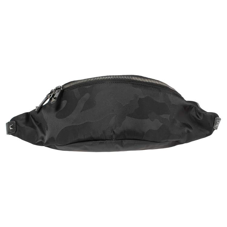 Pre Owned Valentino Black Nylon Rockstud Belt Bag