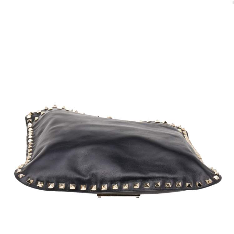 Pre Owned Valentino Black Leather Rockstud Flip-Lock Messenger Bag
