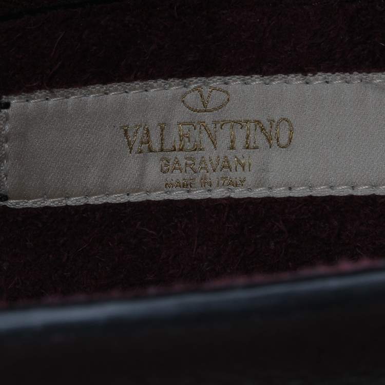 Pre Owned Valentino Burgundy Leather Medium My Rockstud Rolling Top Handle Bag