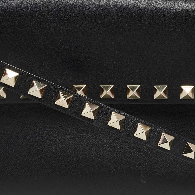 Pre Owned Valentino Black Leather Rockstud Flap Belt Bag