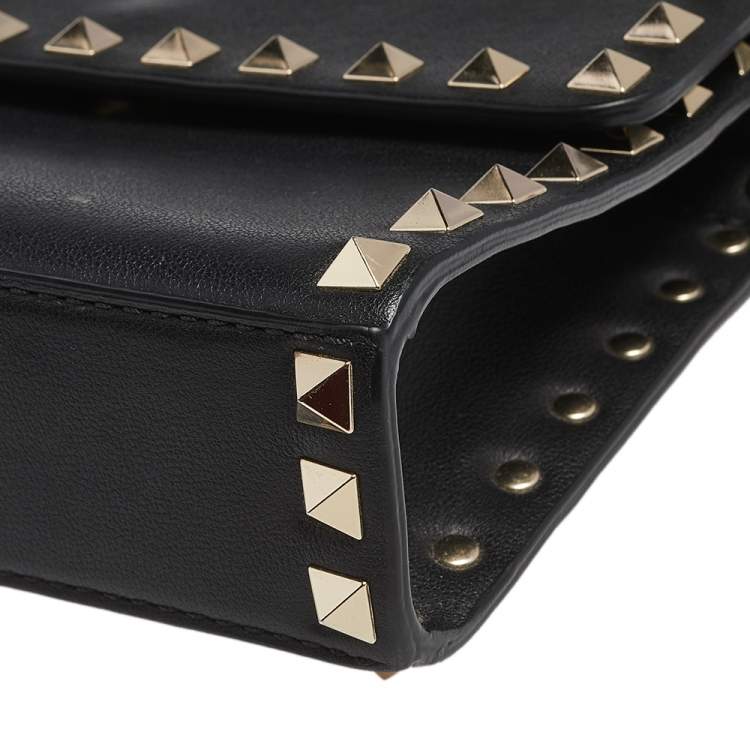 Pre Owned Valentino Black Leather Rockstud Flap Belt Bag