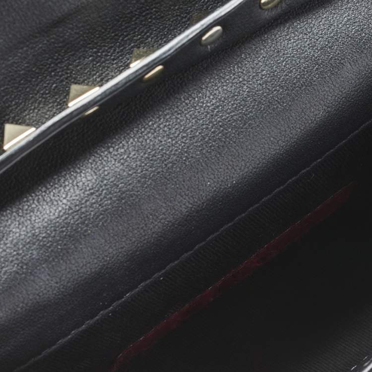 Pre Owned Valentino Black Leather Rockstud Flap Belt Bag