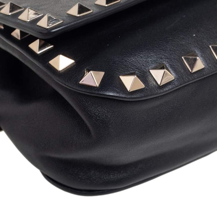 Pre Owned Valentino Black Leather Rockstud Belt Bag