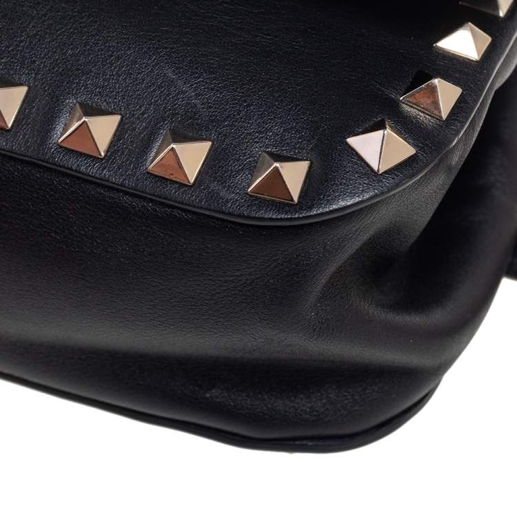 Pre Owned Valentino Black Leather Rockstud Belt Bag