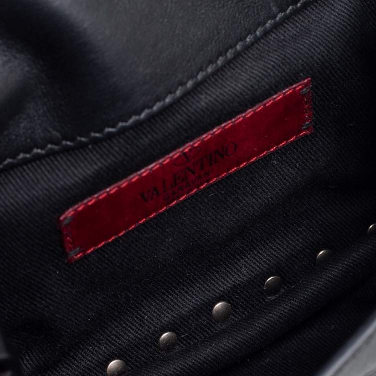 Pre Owned Valentino Black Leather Rockstud Belt Bag