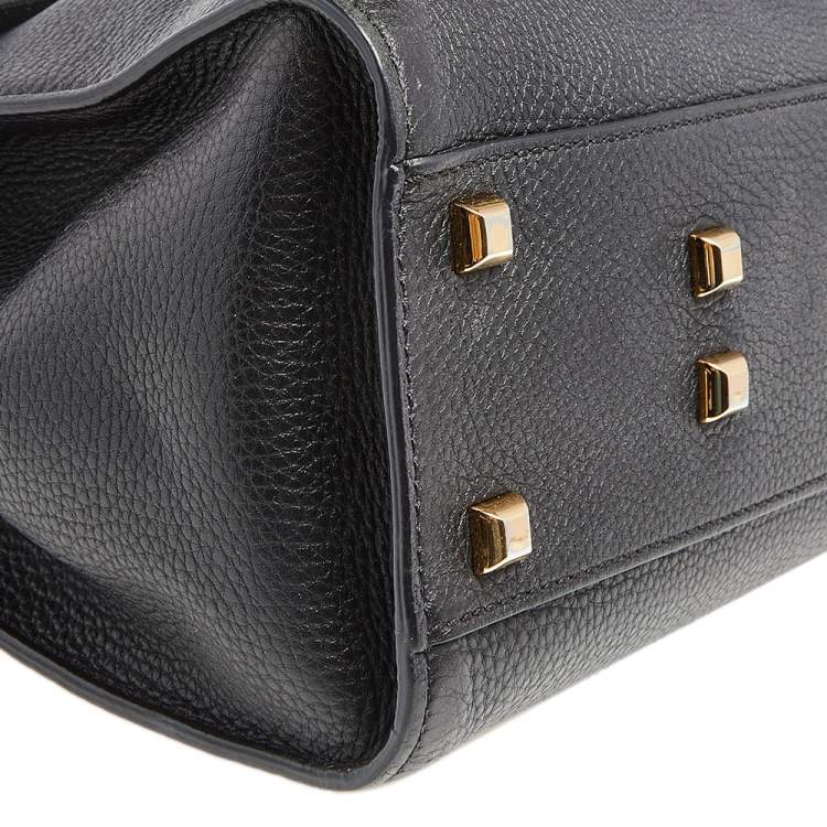 Pre Owned Valentino Black Leather Medium My Rockstud Top Handle Bag