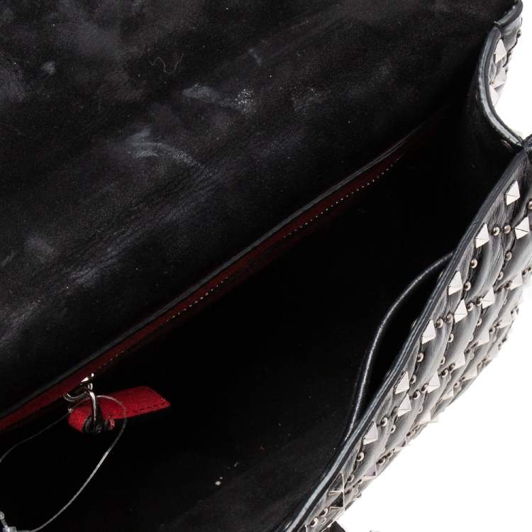 Pre Owned Valentino Black Quilted Leather Medium Rockstud Spike Top Handle Bag