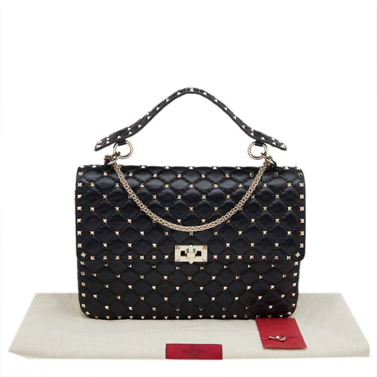 مملوكة مسبقًا Valentino Black Quilted Leather Large Rockstud Spike Top Handle Bag