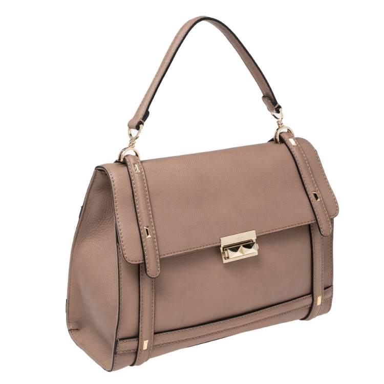 مملوكة مسبقًا Valentino Beige Leather Studded Flap Top Handle Bag