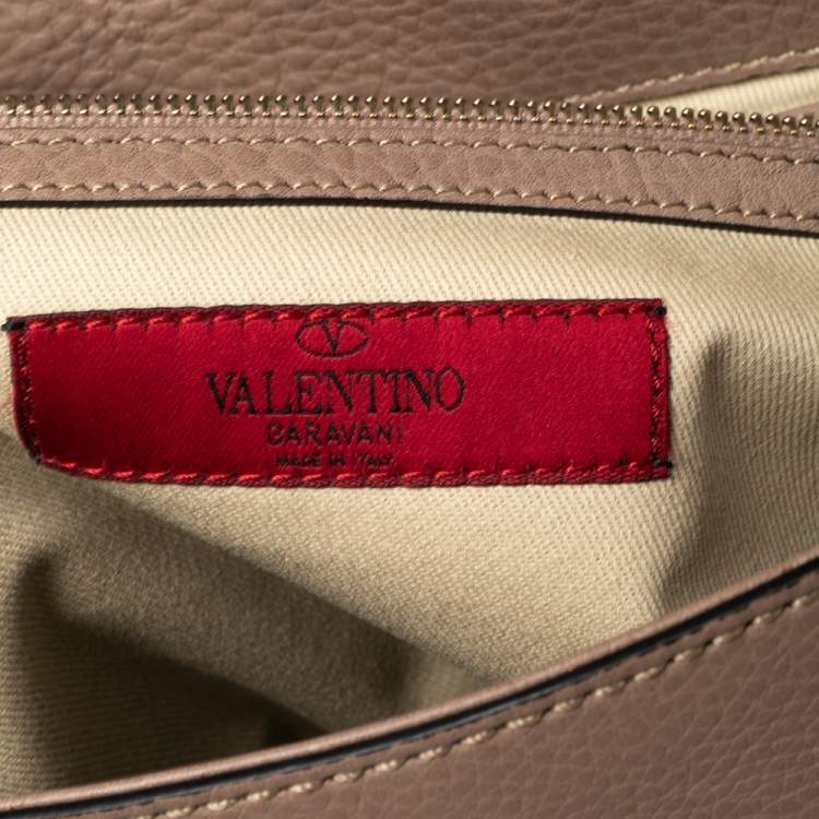 مملوكة مسبقًا Valentino Beige Leather Studded Flap Top Handle Bag