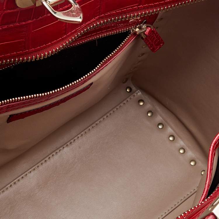 Pre Owned Valentino Red Alligator Leather Rockstud Trapeze Tote