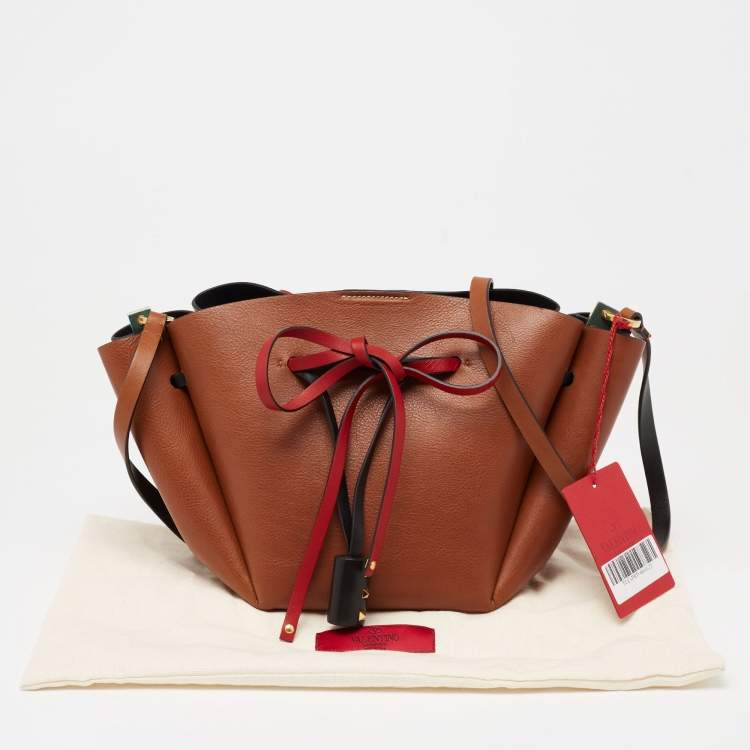 Pre Owned Valentino Brown Leather Bow Drawstring Bucket Bag