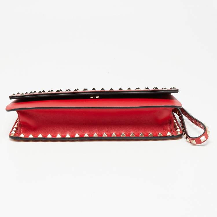 Pre Owned Valentino Red Leather Rockstud Wristlet Clutch