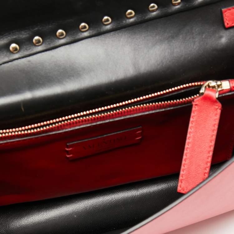 Pre Owned Valentino Red Leather Rockstud Wristlet Clutch