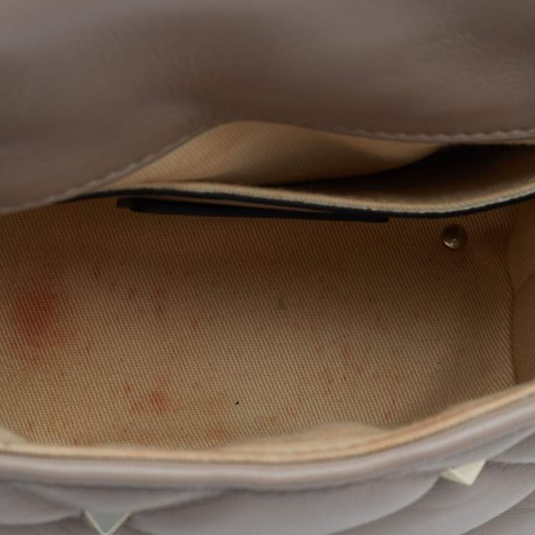 Pre Owned Valentino Beige Quilted Leather Mini Candystud Top Handle Bag