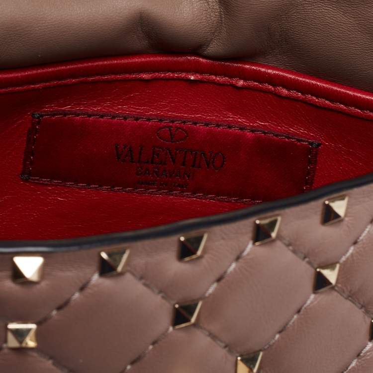 مملوكة مسبقًا Valentino Old Rose Quilted Leather Small Rockstud Spike Chain Bag