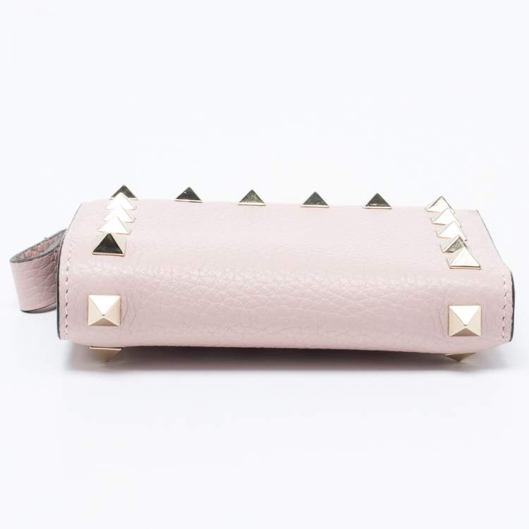 Pre Owned Valentino Pink Leather Rockstud Wallet