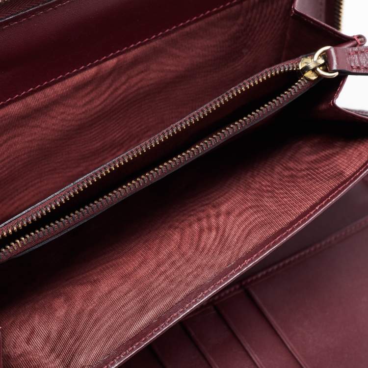 Pre Owned Valentino Burgundy Leather Medium Rockstud Zip Around Wallet