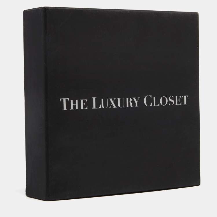 Pre Owned Valentino Gold Patent Leather Rockstud Spike Compact Wallet