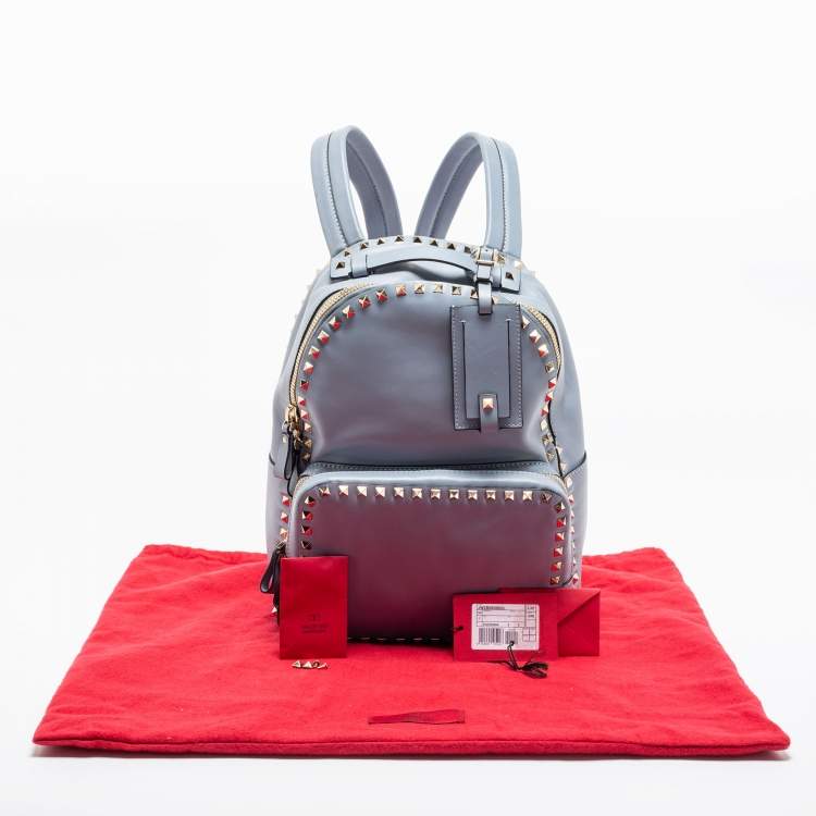 Pre Owned Valentino Blue Leather Medium Rockstud Backpack