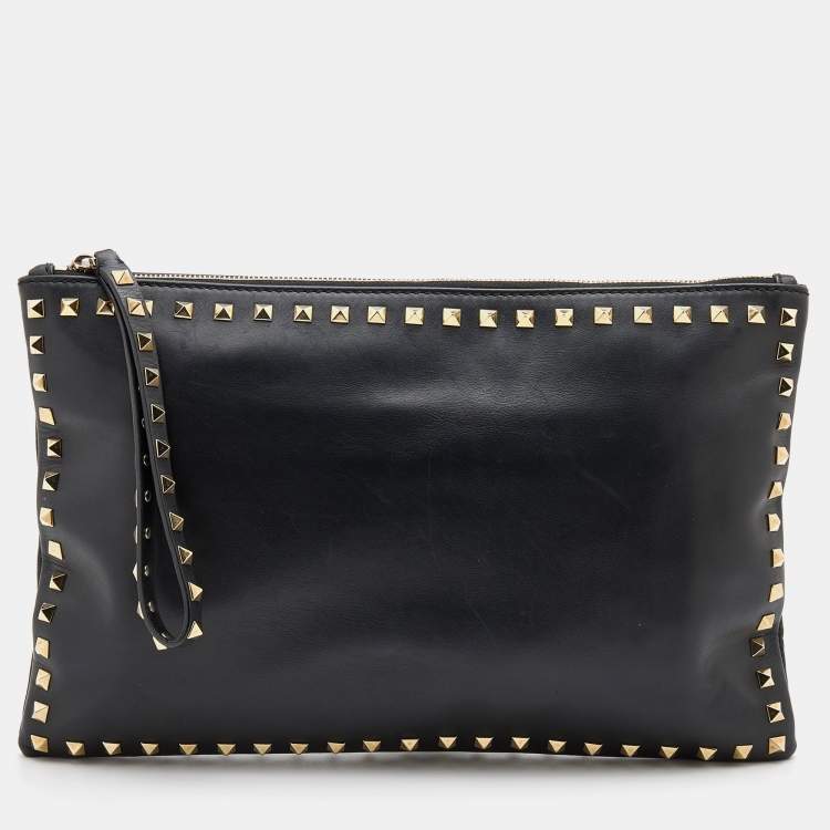 Pre Owned Valentino Black Leather Large Rockstud Wristlet Clutch