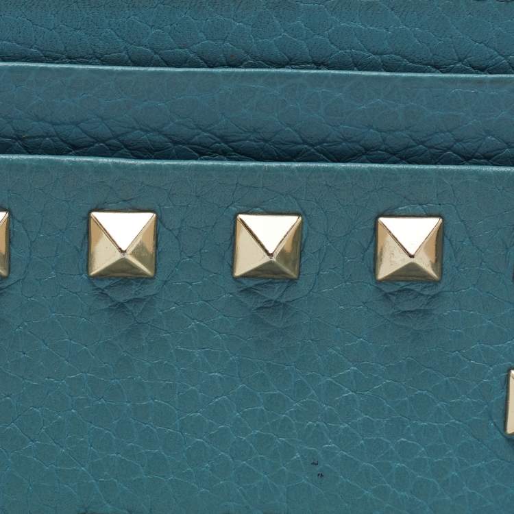 مملوكة مسبقًا Valentino Blue Leather Rockstud Card Holder