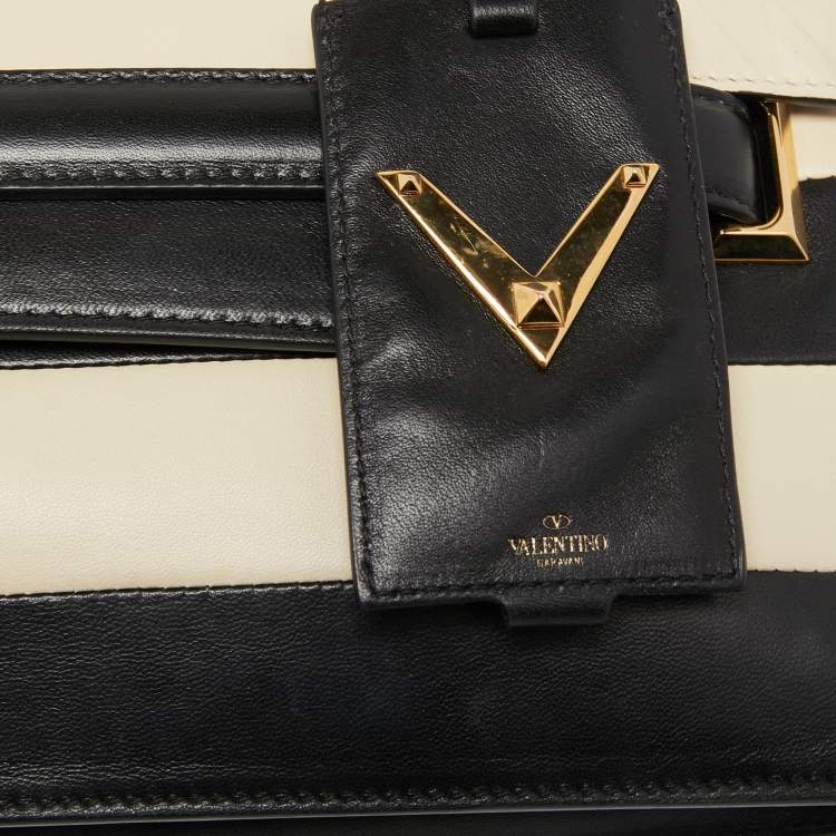 مملوكة مسبقًا Valentino Black/White Striped Leather My Rockstud Top Handle Bag
