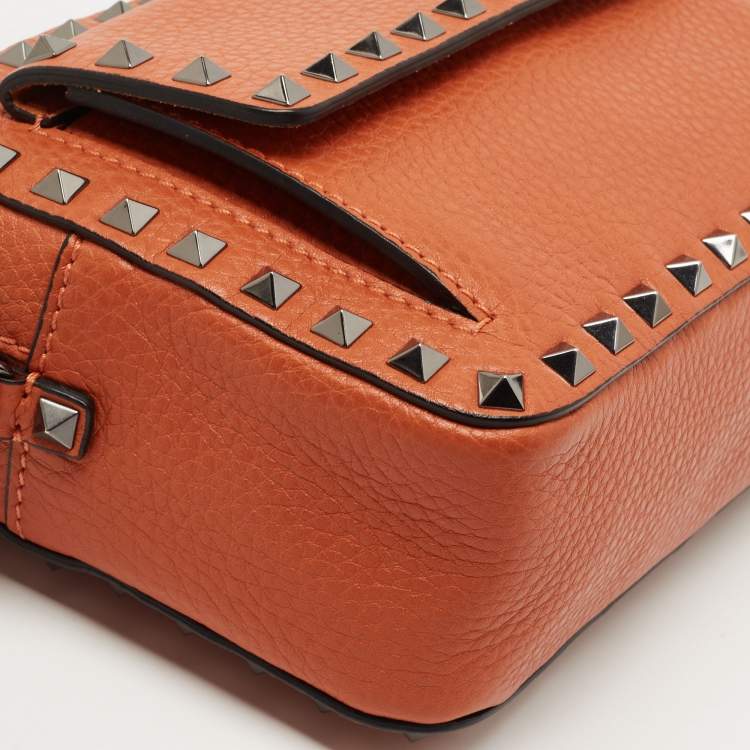 Pre Owned Valentino Brown Leather Rockstud Pocket Camera Crossbody Bag
