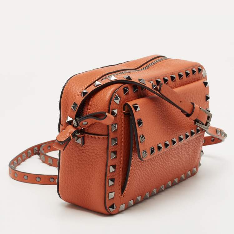 Pre Owned Valentino Brown Leather Rockstud Pocket Camera Crossbody Bag