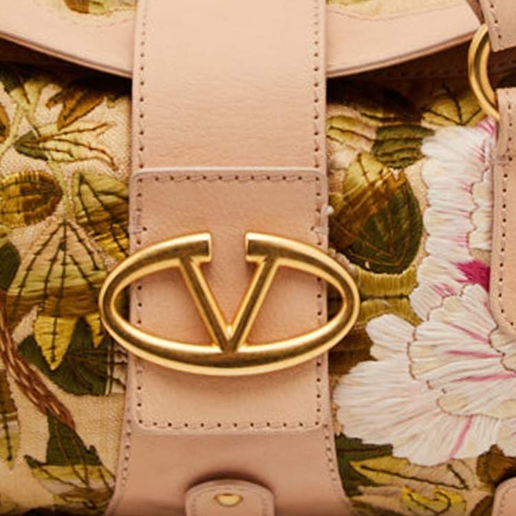 Pre Owned Valentino Beige Leather and Raffia Embroidered Catch Satchel