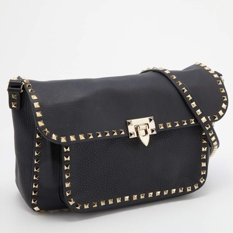Pre Owned Valentino Black Leather Rockstud Flip Lock Front Pocket Flap Messenger Bag 
