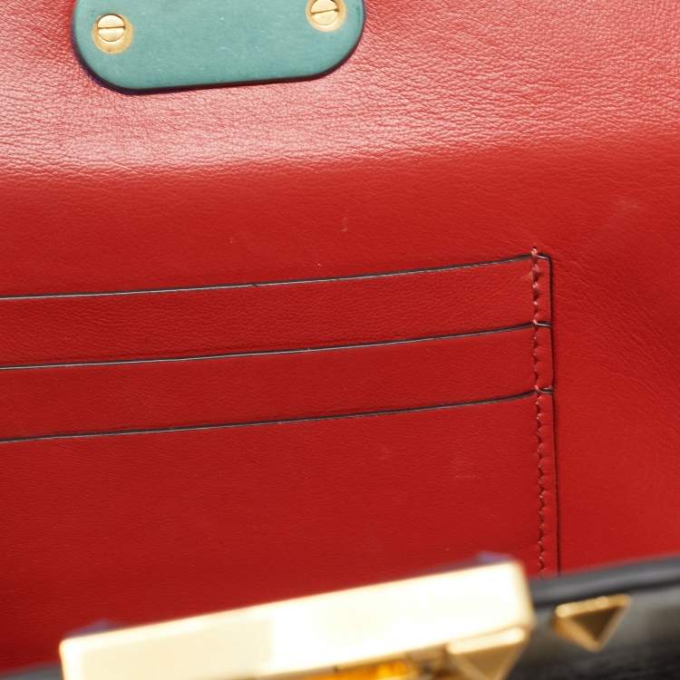 Pre Owned Valentino Black Leather Rockstud Alcove Crossbody Bag