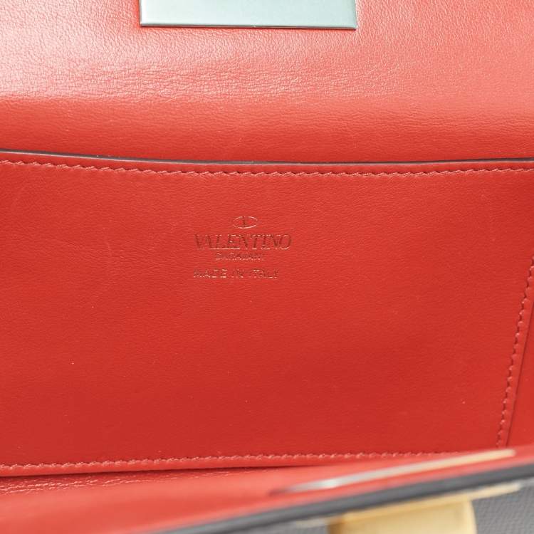 Pre Owned Valentino Black Leather Rockstud Alcove Crossbody Bag