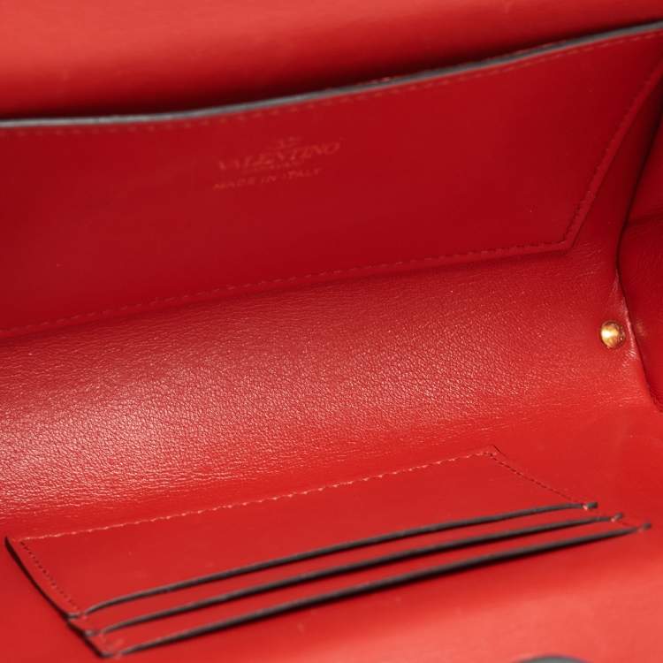 Pre Owned Valentino Black Leather Rockstud Alcove Crossbody Bag