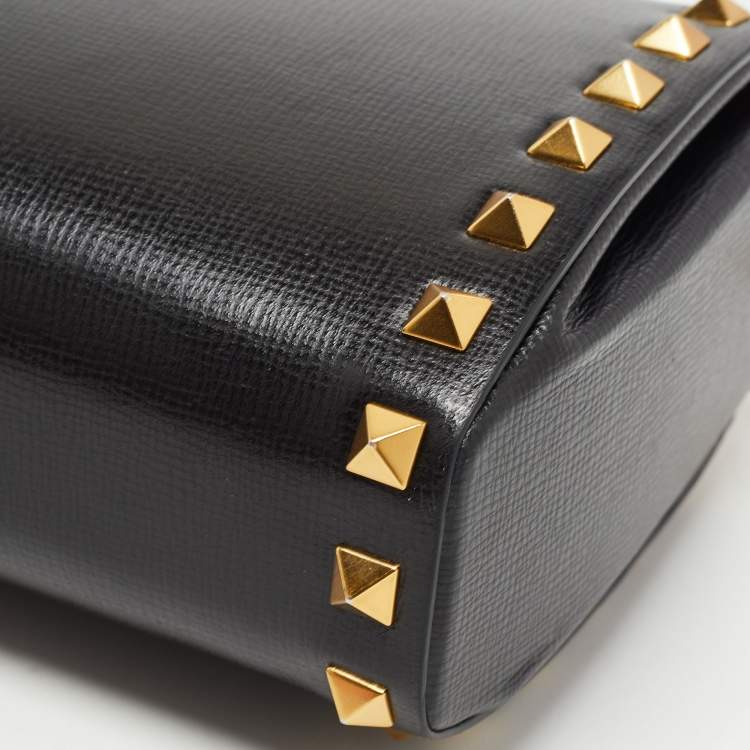 Pre Owned Valentino Black Leather Rockstud Alcove Crossbody Bag