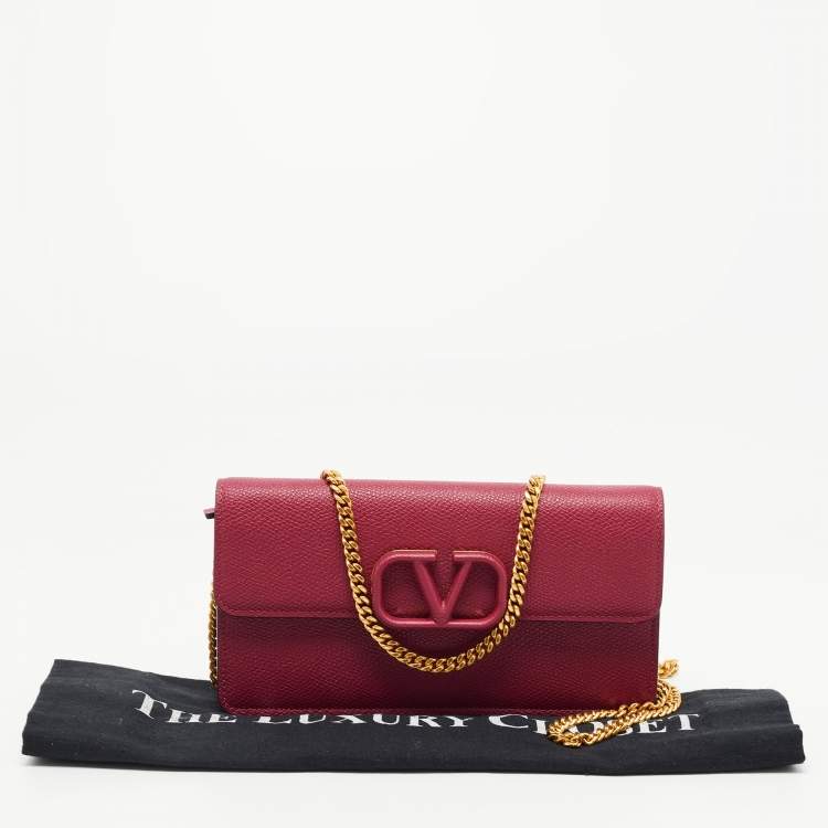 Pre Owned Valentino Red Leather VLogo Chain Wallet