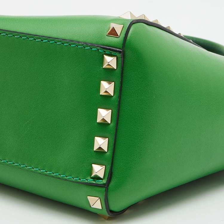 Pre Owned Valentino Green Leather Rockstud Trapeze Tote