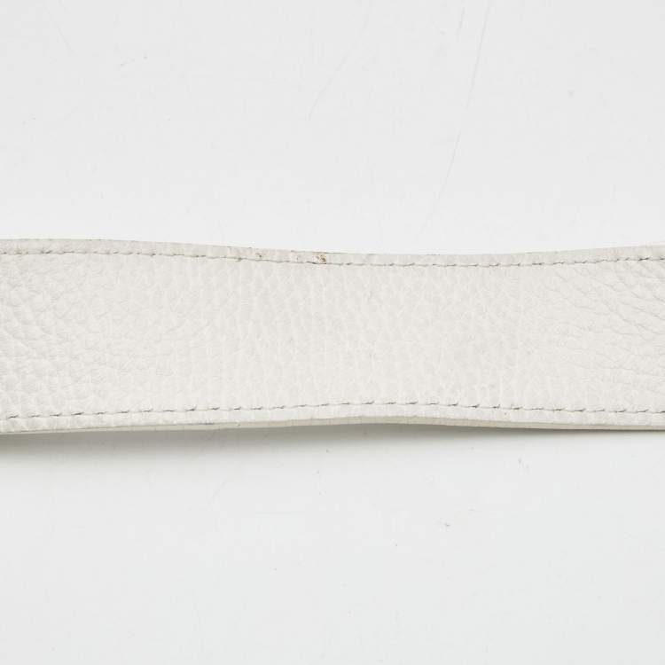 Pre Owned Valentino White Leather VLogo Flap Hobo