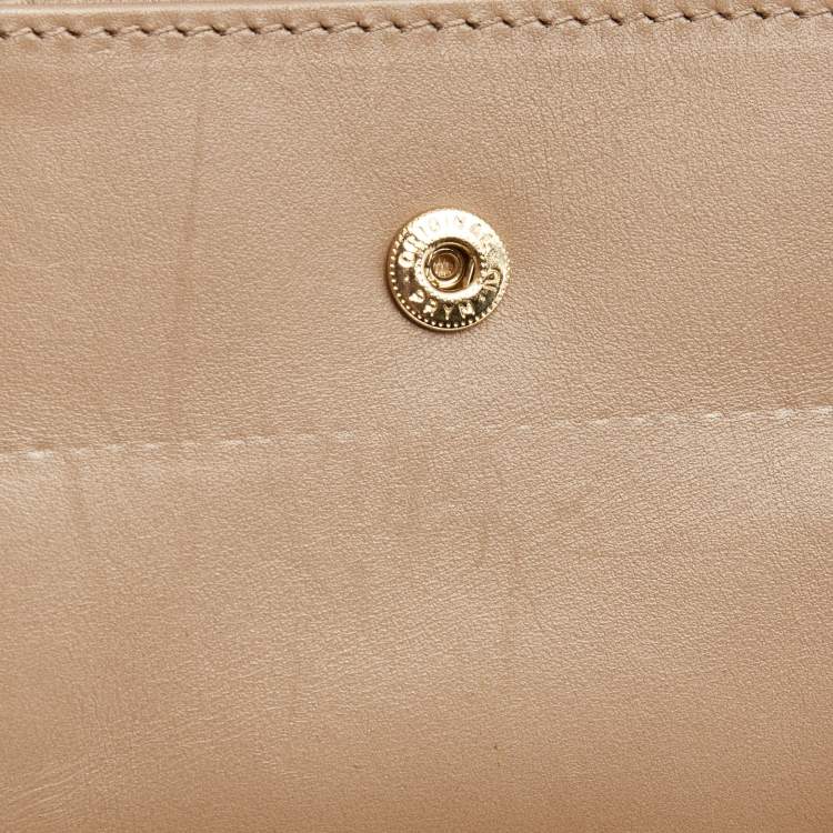 Pre Owned Valentino Cream Lace Print Leather Logo Compact Wallet
