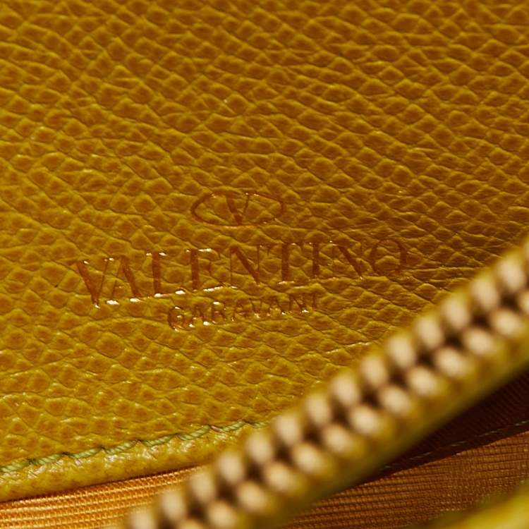 Pre Owned Valentino Green Leather Logo Flap Continental Wallet 