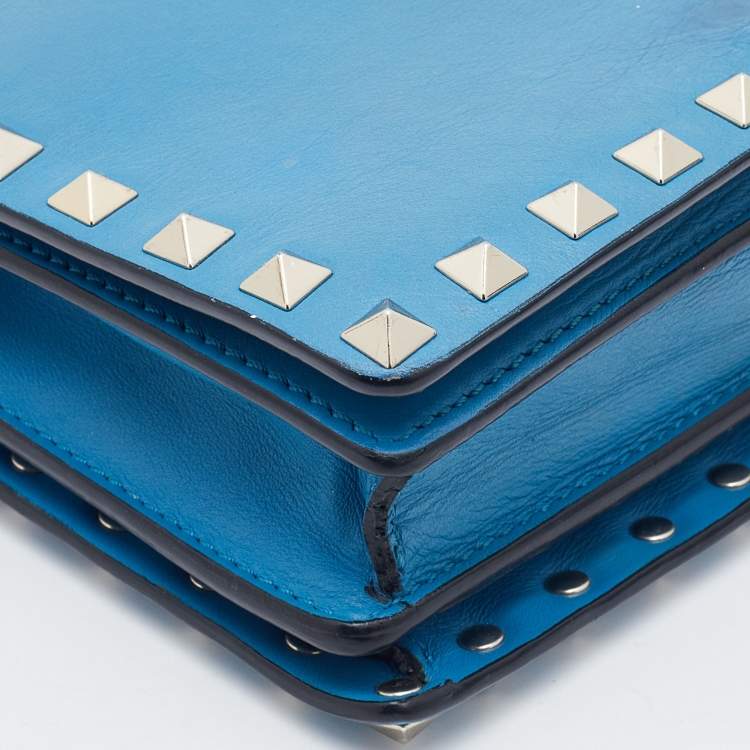 Pre Owned Valentino Blue Leather Flap Rockstud Wallet on Chain