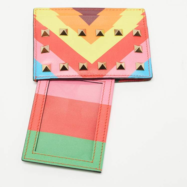 مملوكة مسبقًا Valentino Multicolor Stripe Leather Rockstud Card Case