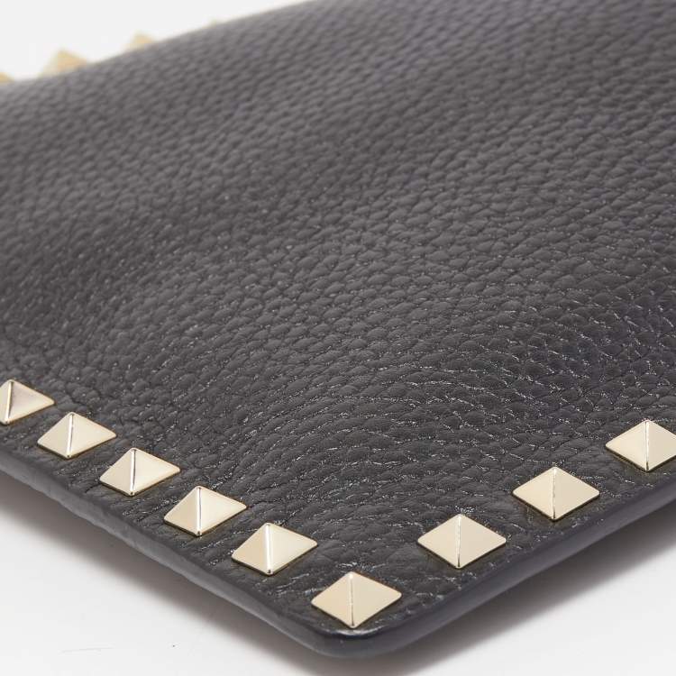 Pre Owned Valentino Black Leather Rockstud Zip Pouch