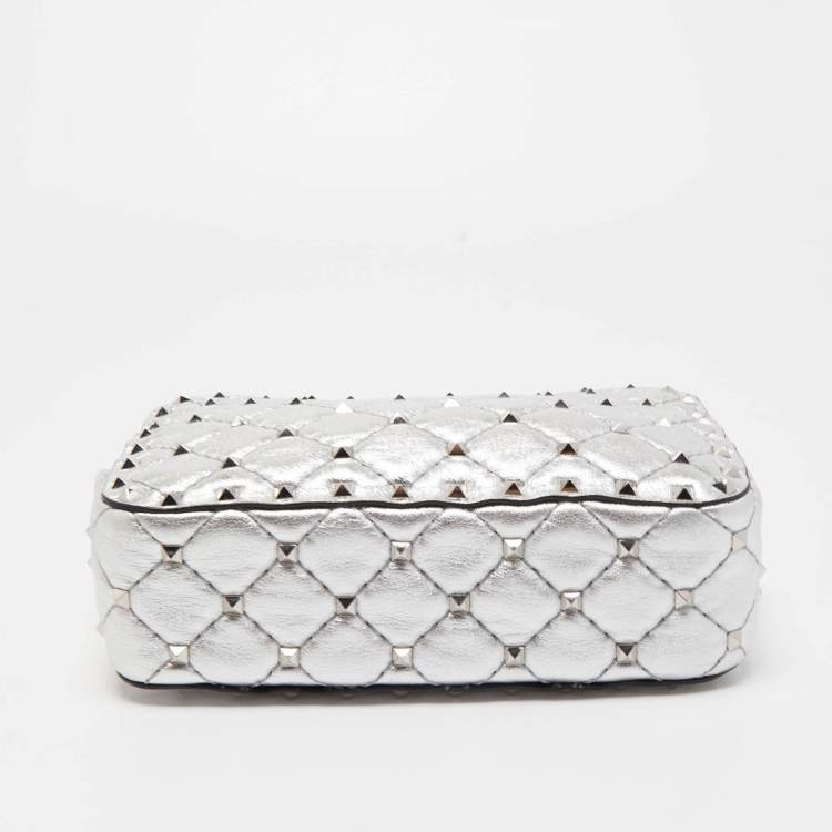 Pre Owned Valentino Silver Quilted Leather Rockstud Spike Camera Crossbody Bag