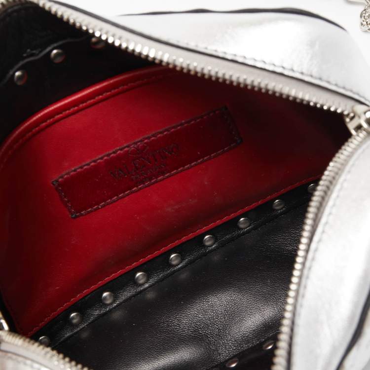 Pre Owned Valentino Silver Quilted Leather Rockstud Spike Camera Crossbody Bag